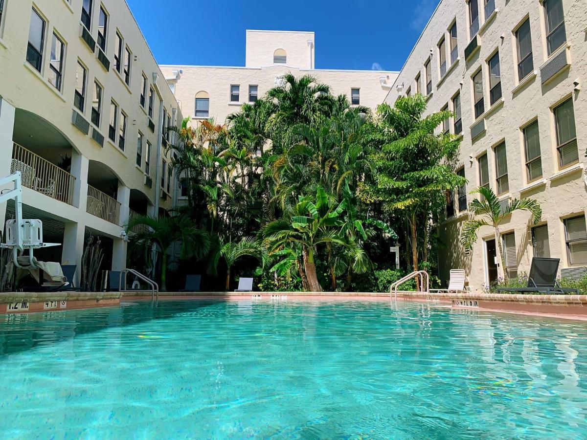 Palm Beach Island Condominiums Luaran gambar